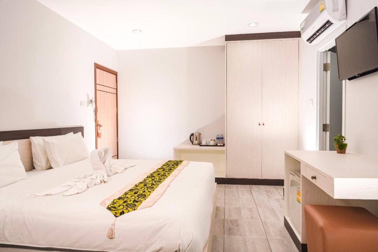 Neptuna Hotel Patong Eksteriør billede