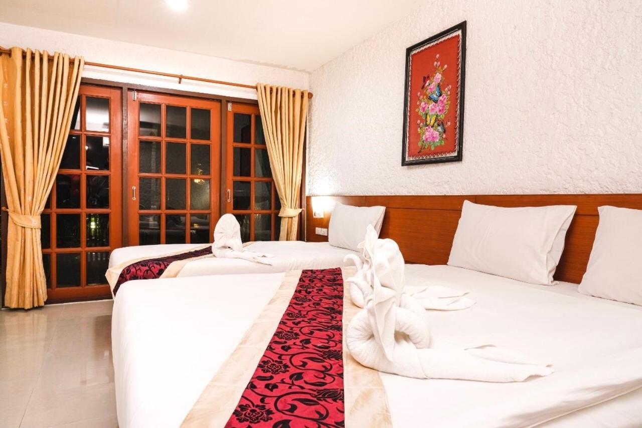 Neptuna Hotel Patong Eksteriør billede