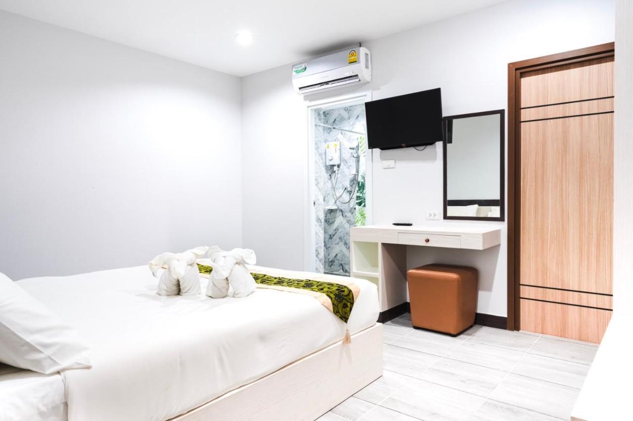 Neptuna Hotel Patong Eksteriør billede