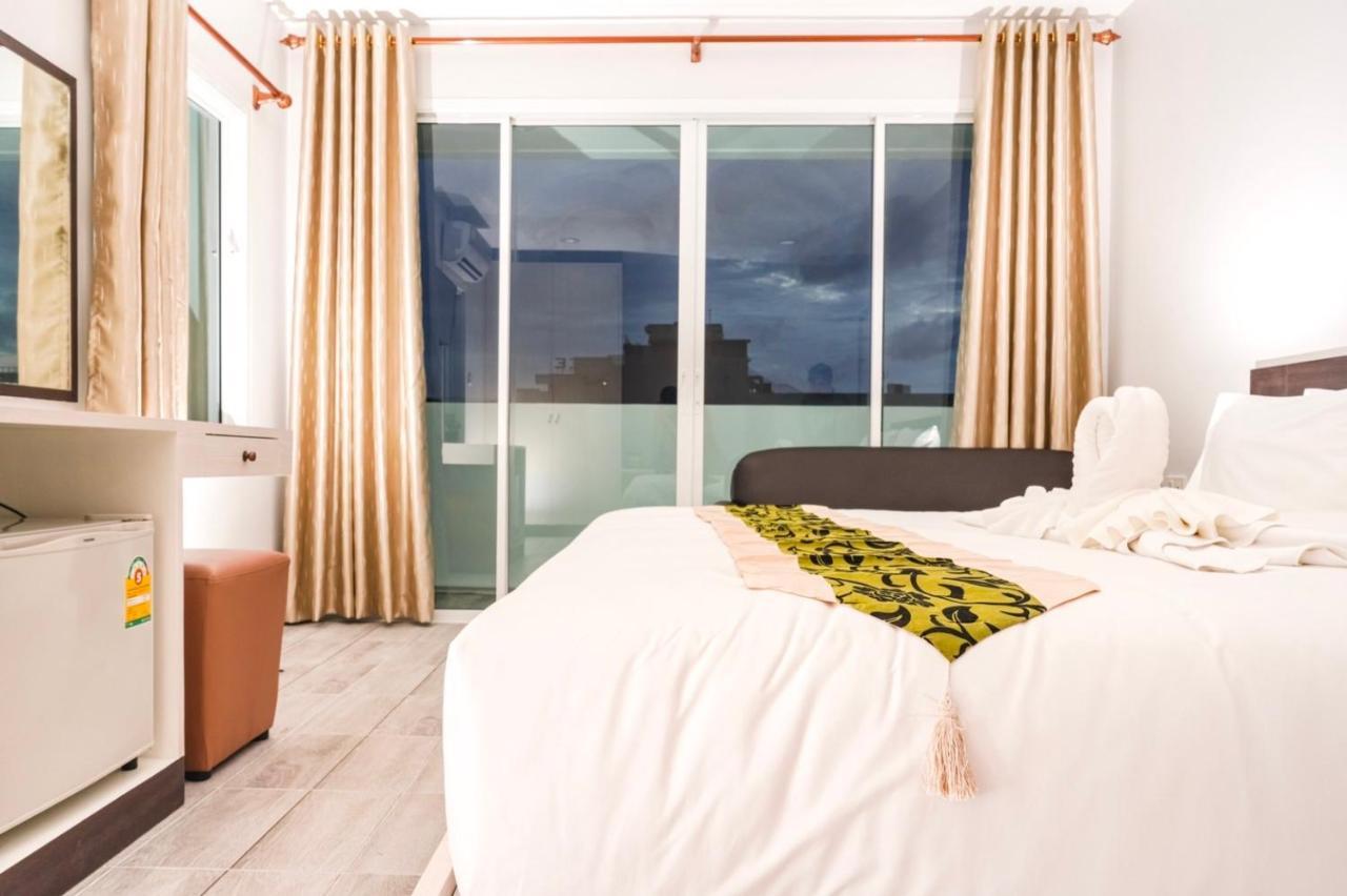 Neptuna Hotel Patong Eksteriør billede